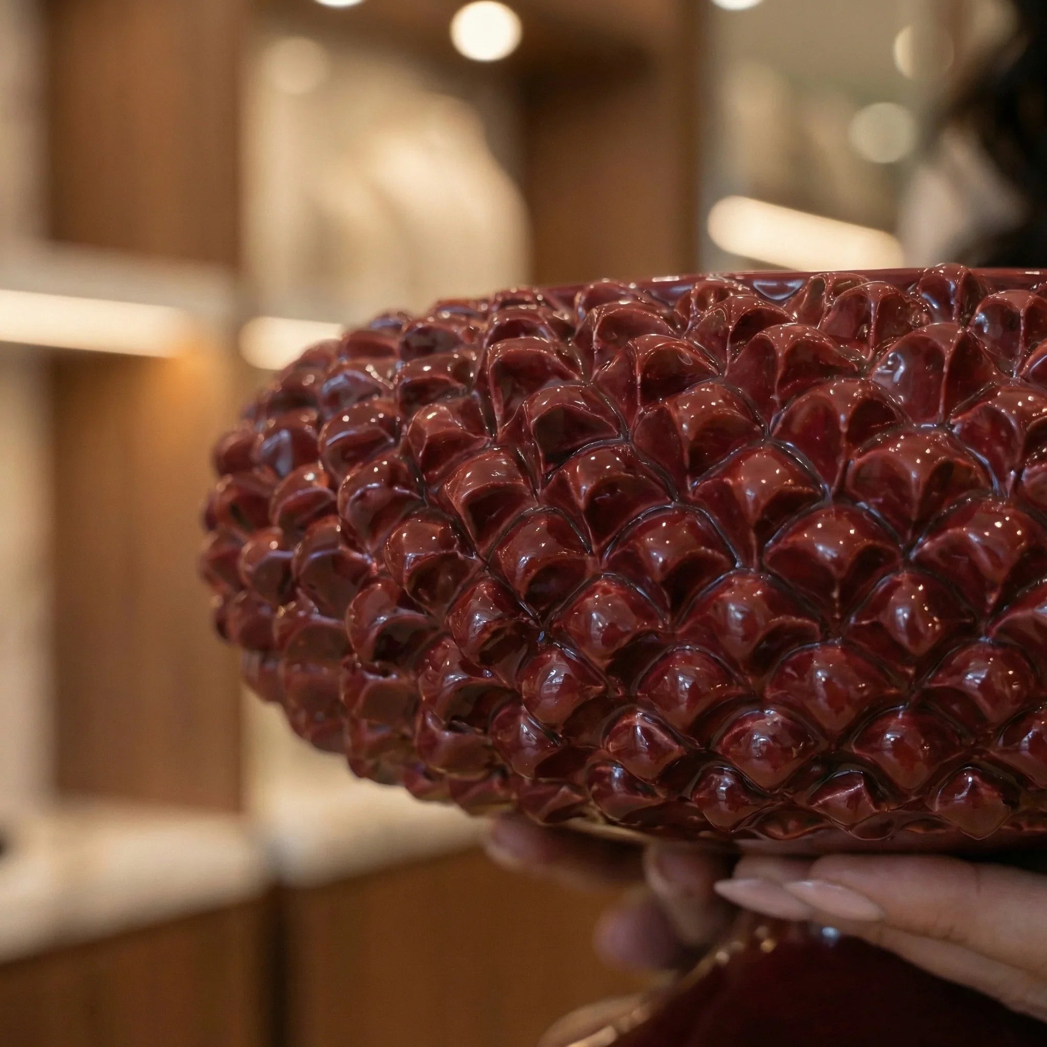 Pinecone stand of Caltagirone modeled by hand bordeaux