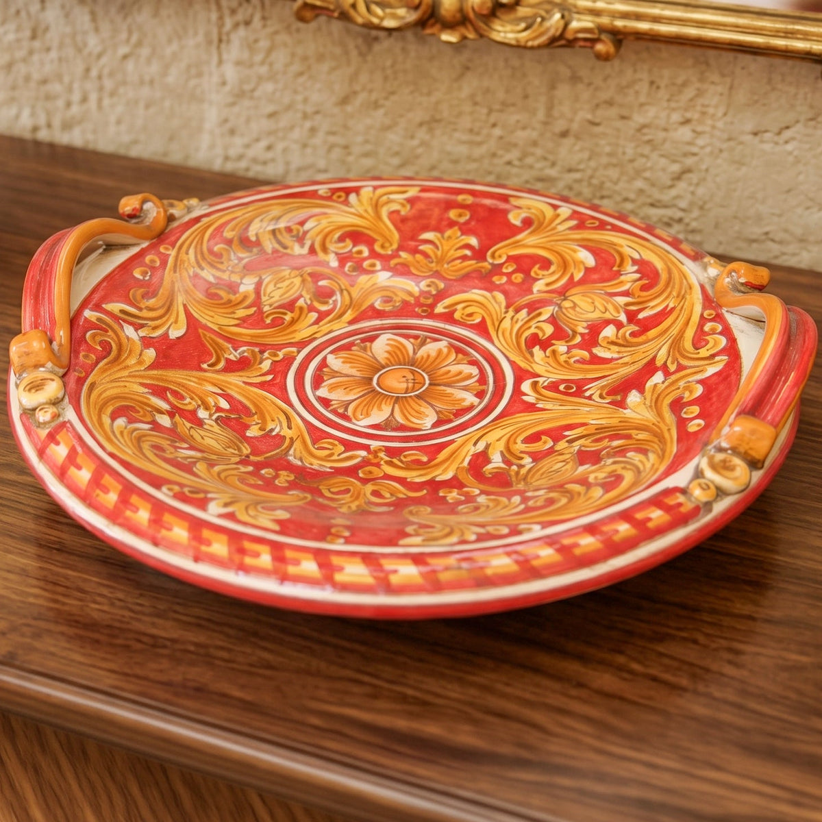 Centre de Table Ø 30/40 cm, Ornato Fond Rouge – Céramique italienne de Caltagirone, Sicile