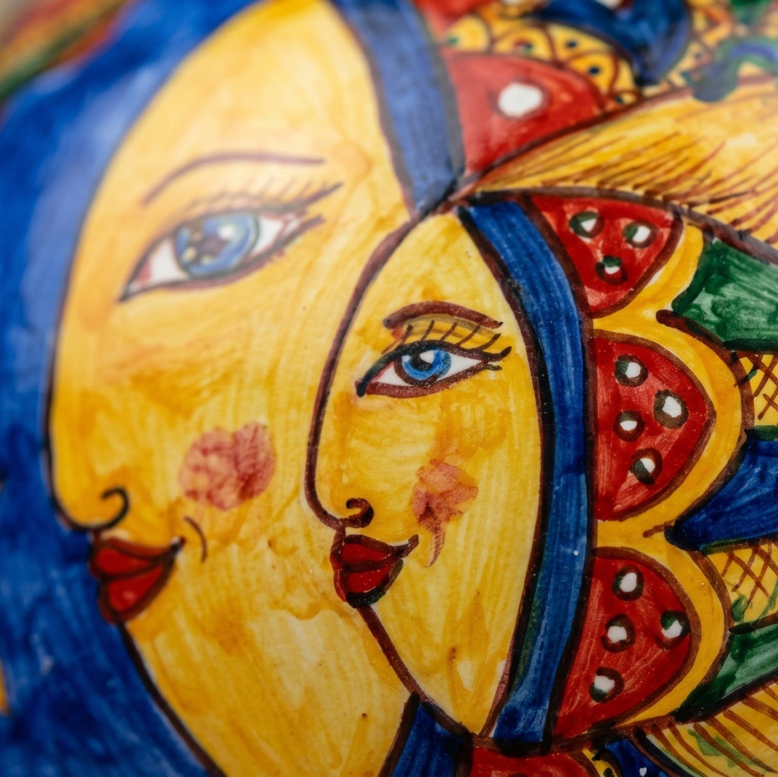 Potiche de Caltagirone – Décor Poissons, Fond Bleu | Majolique sicilienne de Caltagirone