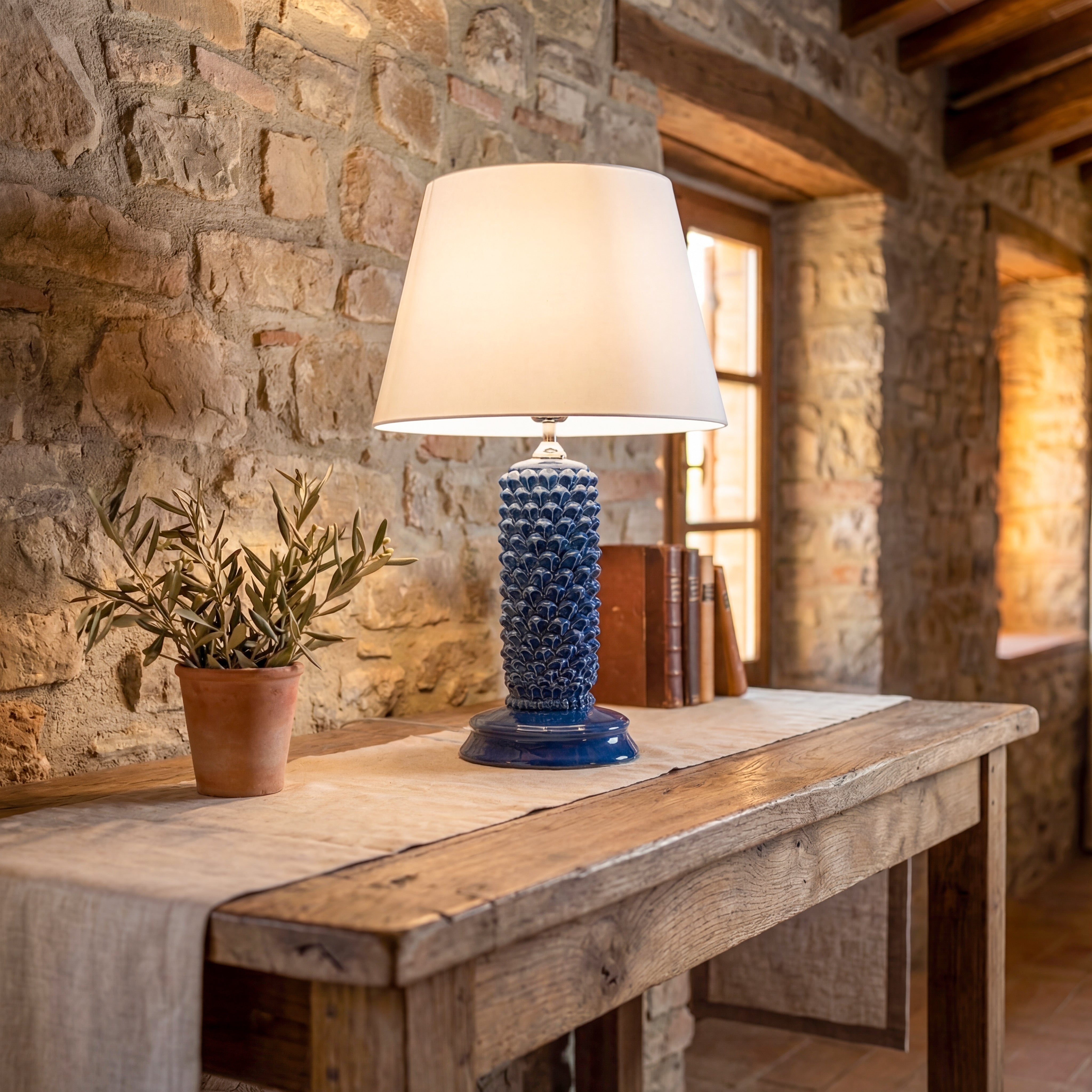 Pine cone lamp, cylindrical, h 60 cm, intense blue, in Caltagirone ceramic.