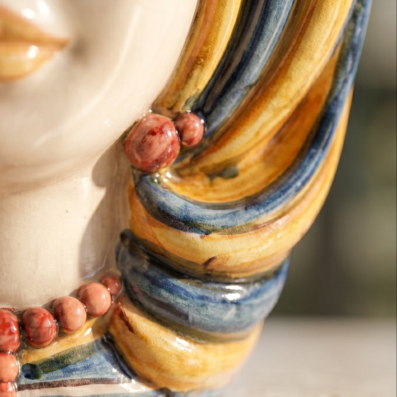 Italian Ceramic Lamp H 65 cm / 25.6", Woman, Blue and Orange – Italian ceramic from Caltagirone, Sicily