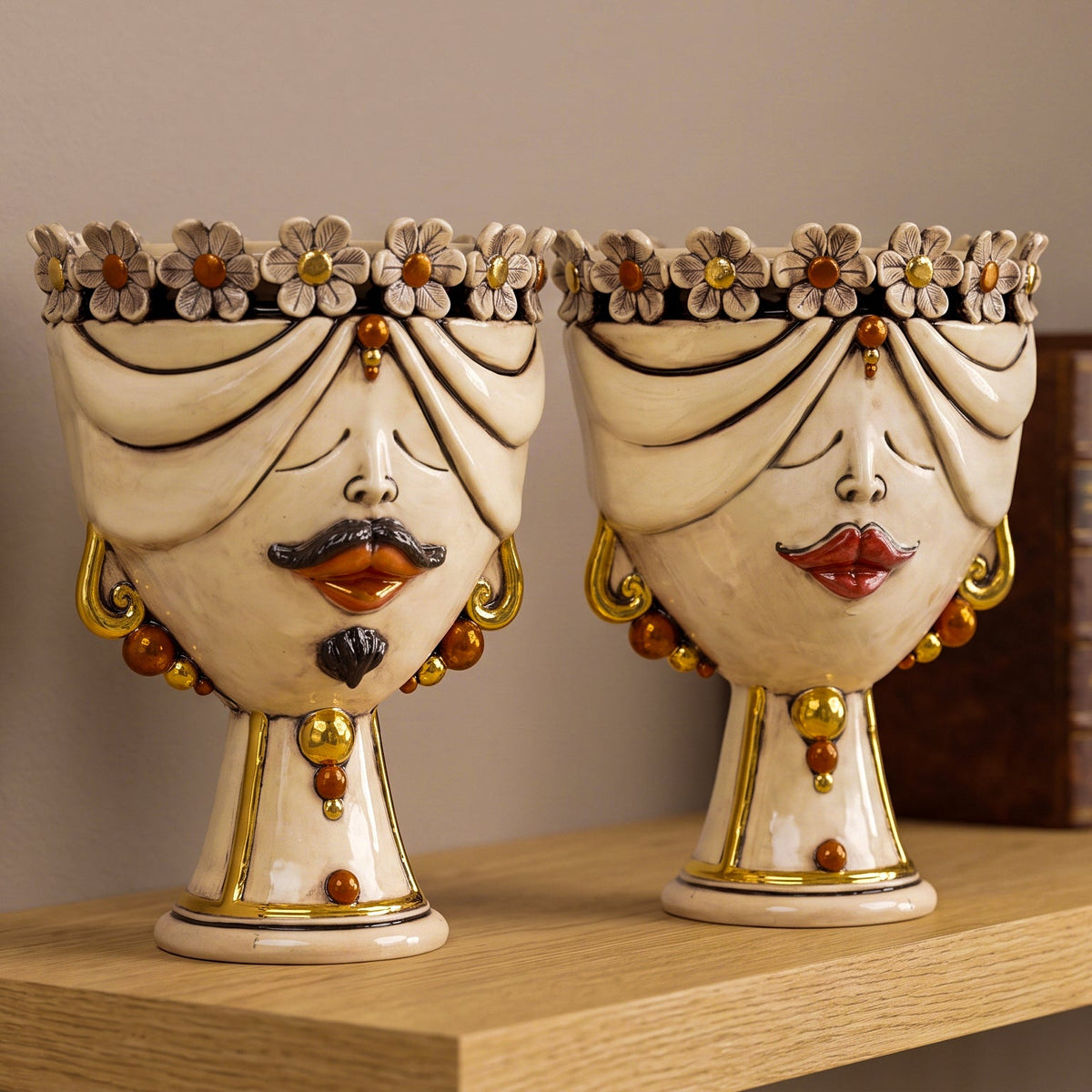 Ceramique Artisanale de Caltagirone H 30 cm - Donna, Madreperla Antichizzato | Ceramica Caltagirone | Ceramique Caltagirone - artisanat sicilien