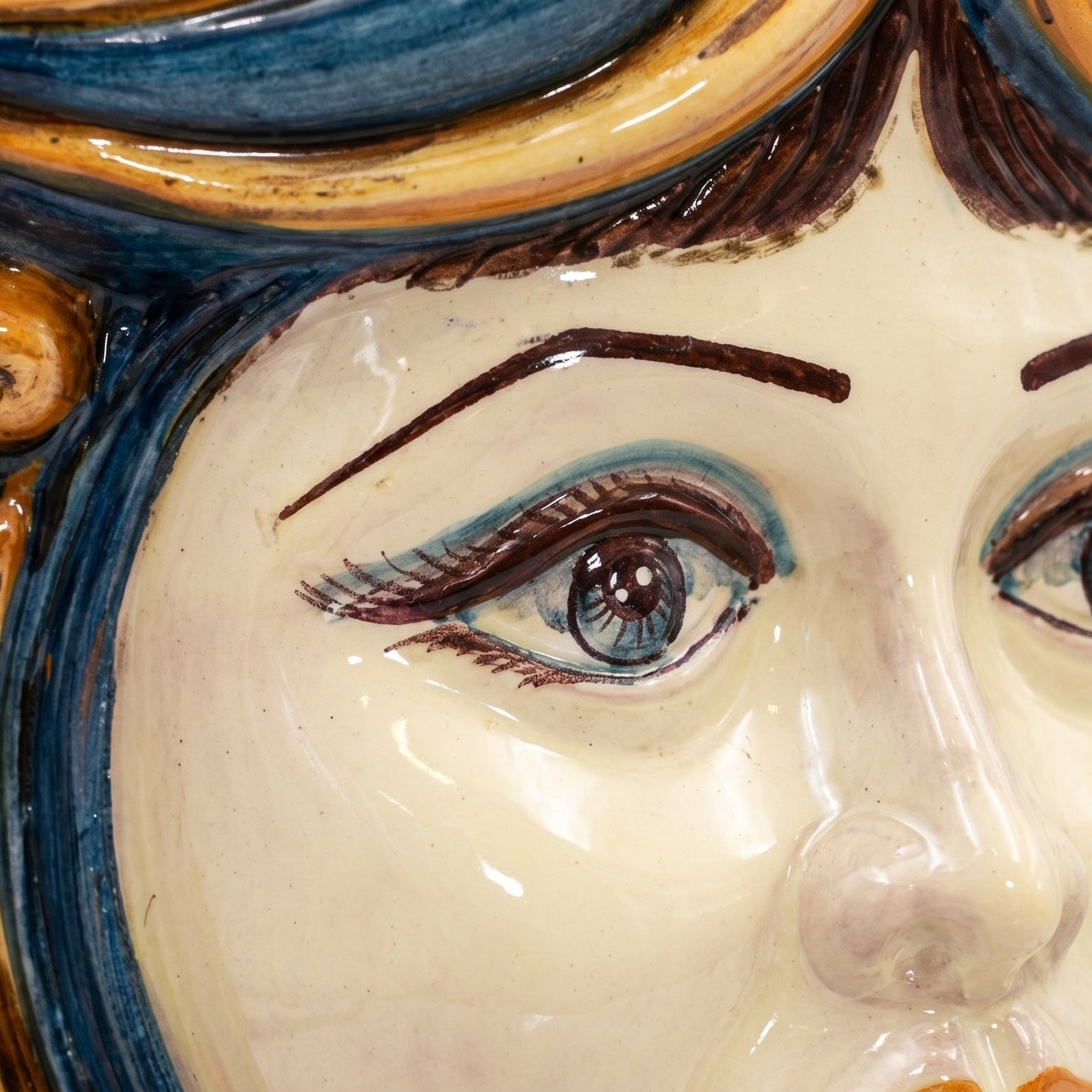 Sizilianischer Keramik-Pouf, Blau und Orange – Caltagirone Keramik – sizilianisches Kunsthandwerk