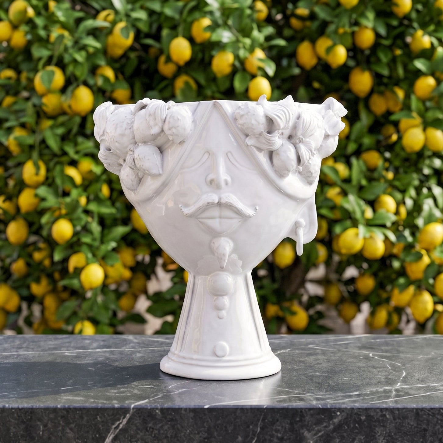 Tête de Maure Zahira H 30 cm avec Citrons – Homme, White Line – Testa di Moro de Caltagirone, Sicile