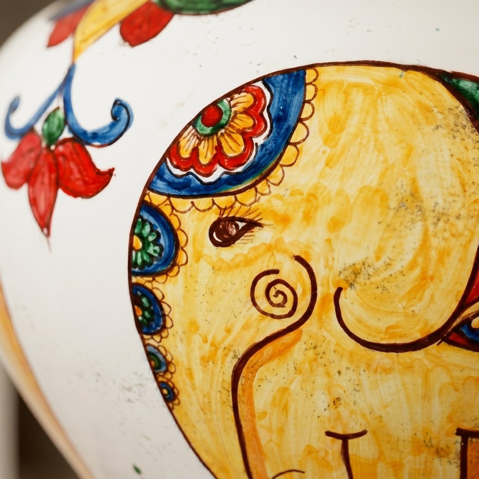Vase Potiche H 25 & 35 cm / 9¾"–13¾" en Céramique de Caltagirone — Décor Éléphant