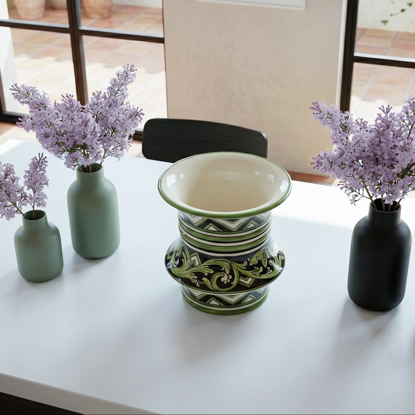 Jarrón Centro de Mesa de Cerámica de Caltagirone H 25 cm Ø 23 cm — Línea Parigi Negro y Verde
