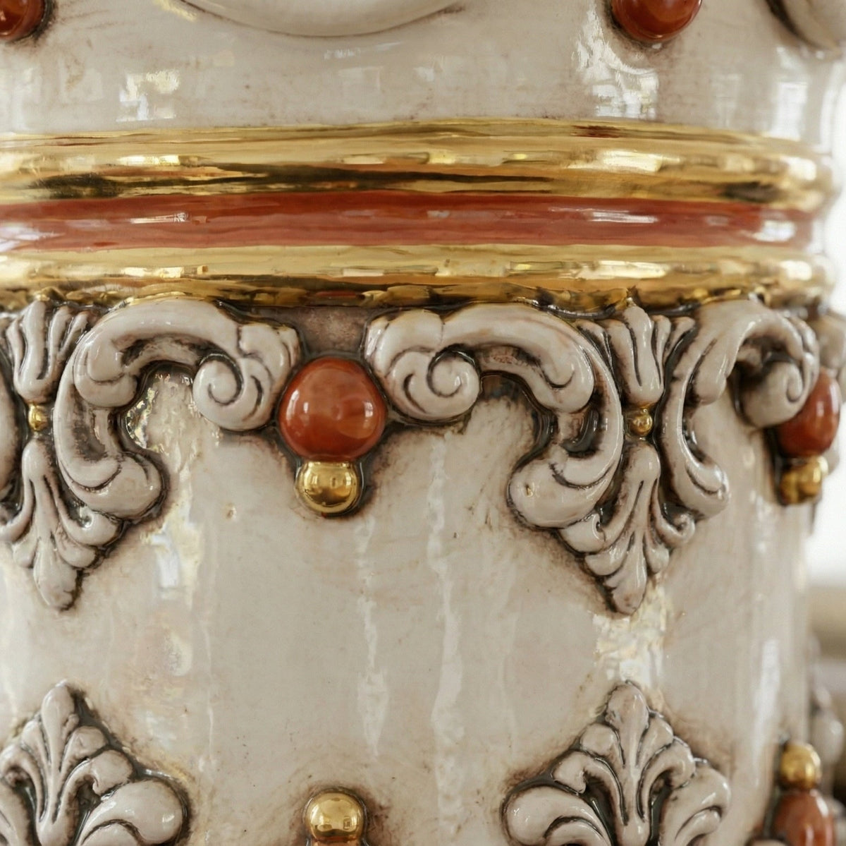 Torre, Plastico Sofia, Madreperla Antichizzato, lustri. Ceramica siciliana di Caltagirone