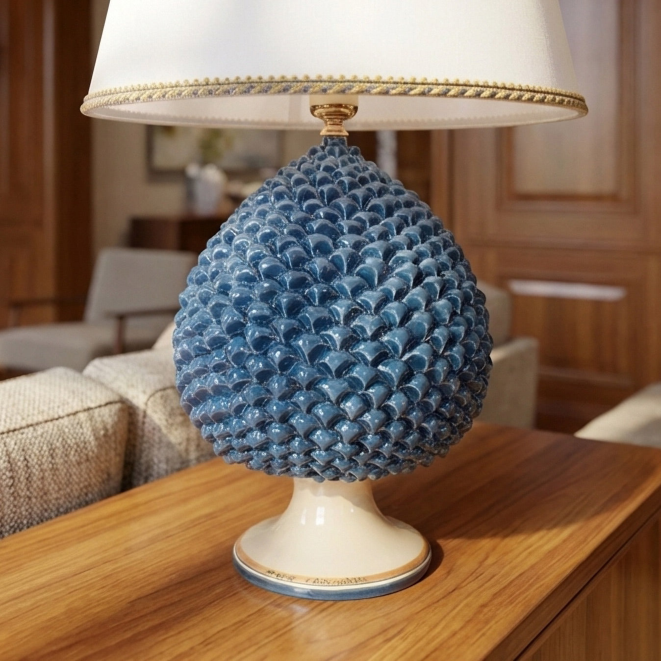 Lamp-Shaped Pine Cone, Entirely Hand-Shaped - Ceramiche Sofia Di Caltagirone