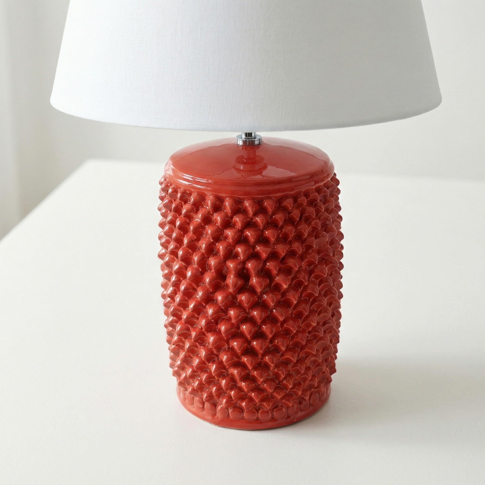 60 cm tall, red, cylindrical pine cone lamp in Caltagirone ceramic.