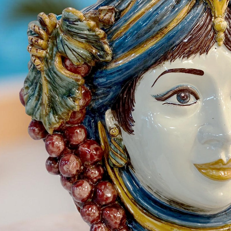 Ceramic Head with grapes h 40 blue/orange female