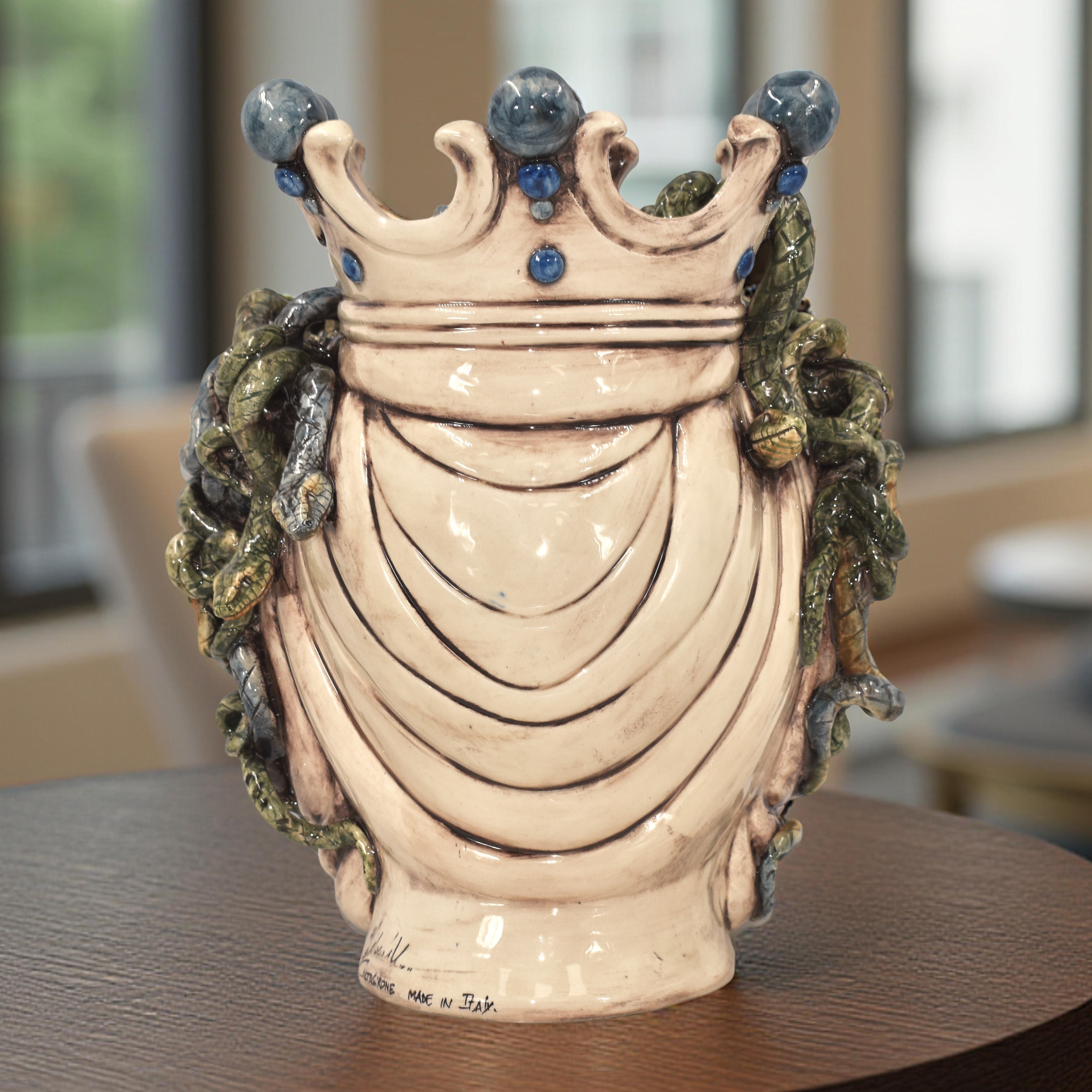 Testa h 38 medusa Madreperla Antichizzato con perline blu