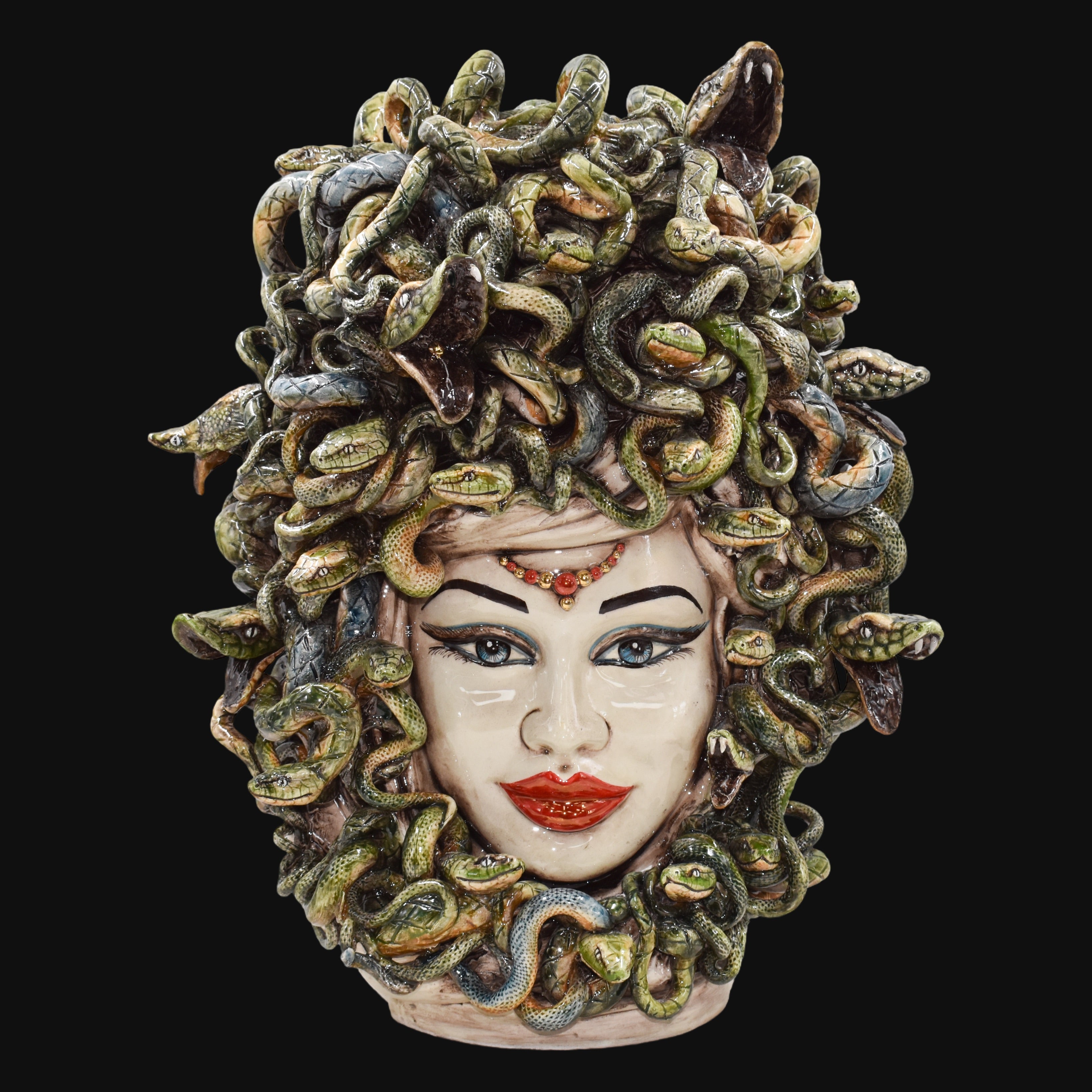Medusa head h 48 mother of pearl antique gold and lustre