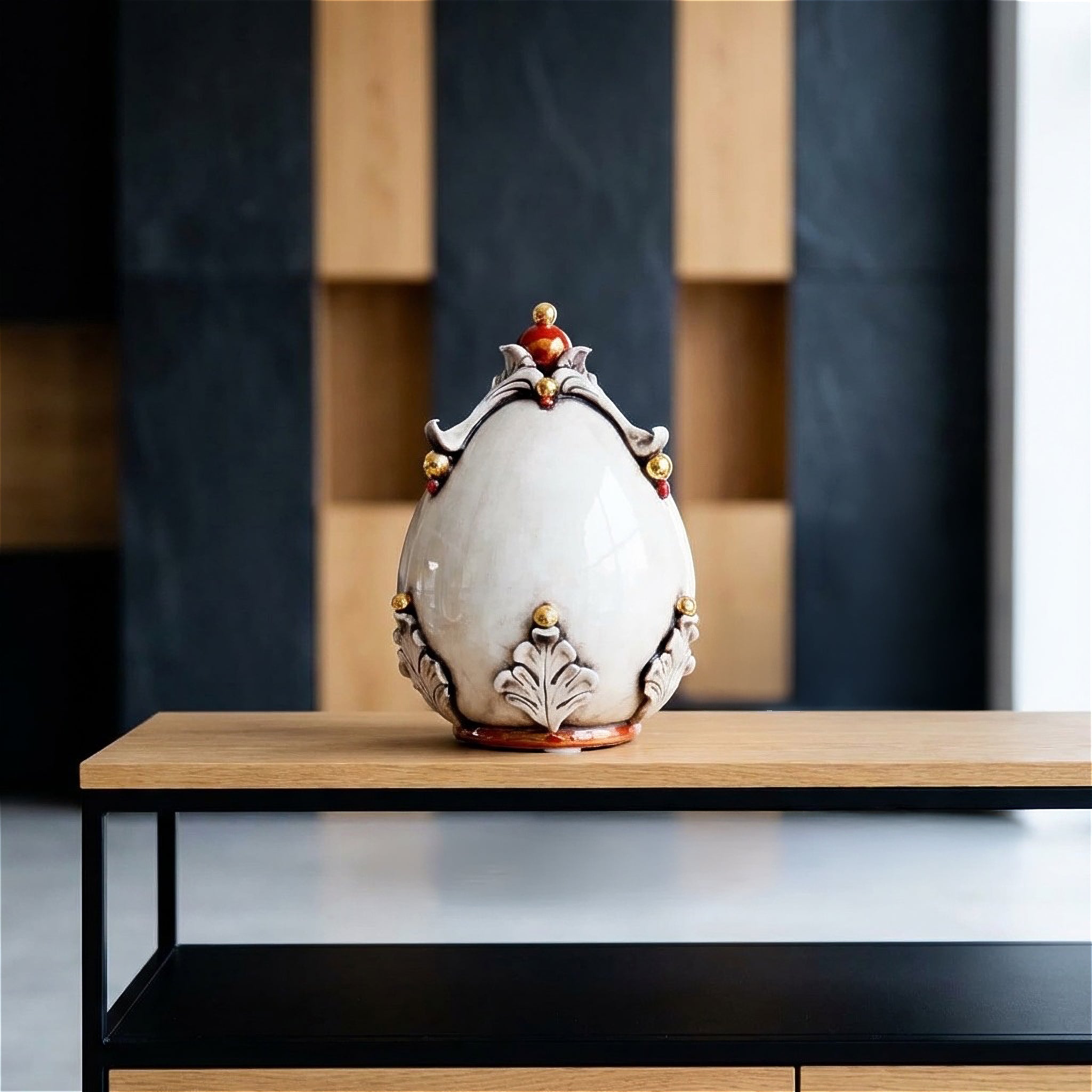 Ceramic egg h 22 Mother of Pearl Gold and Lusters - Caltagirone Ceramics