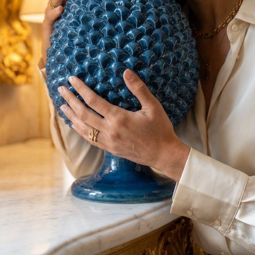 Caltagirone handmade pinecone modeled by hand height 25/40 in integral blue