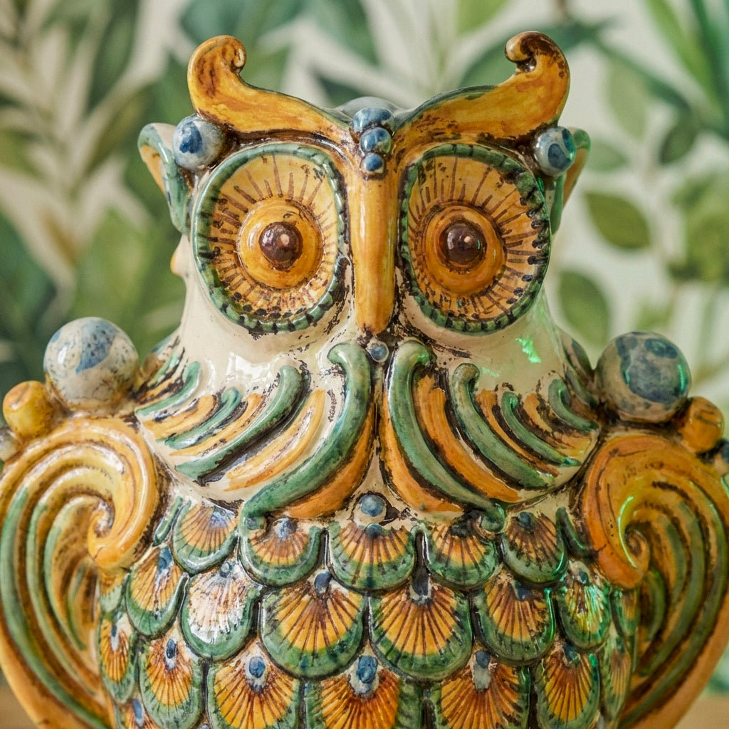 Owl in ceramics of Caltagirone - Artistic ceramics Sofia