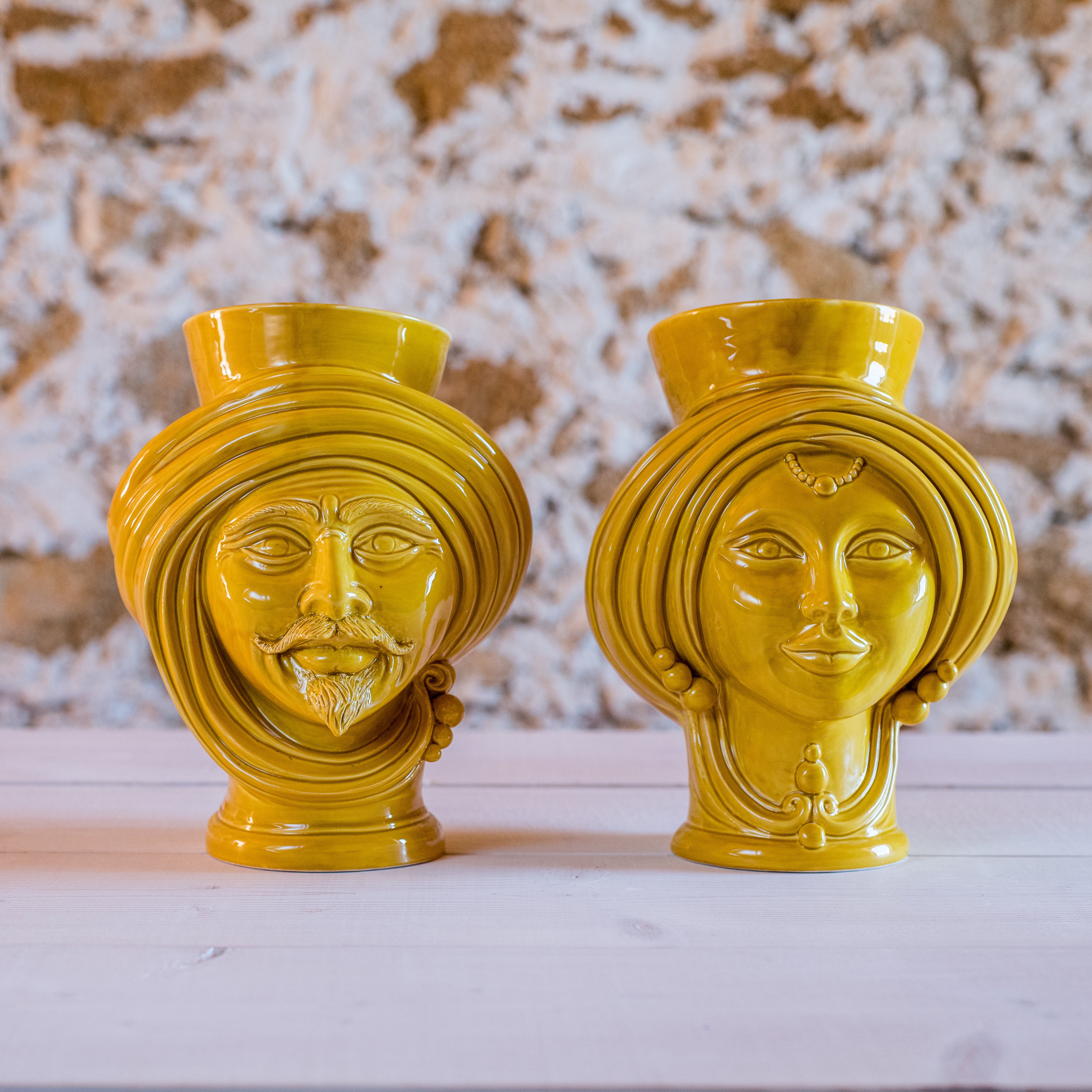 Testa di Moro Donna H 30 Senape - Ceramica Monocromatica Moderna - Ceramiche di Caltagirone Sofia