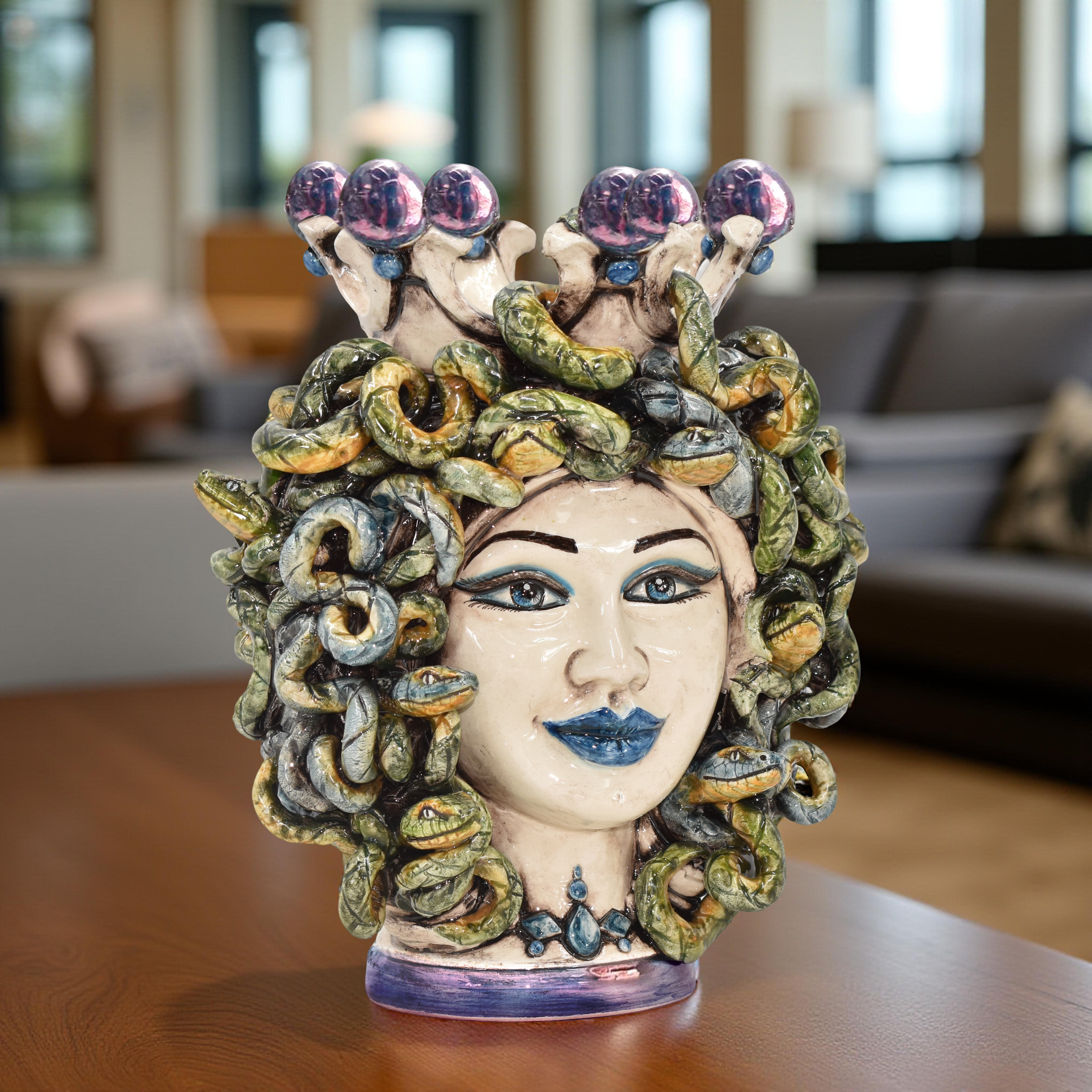 Testa h 25 turbante medusa Lustro Glicine - Ceramiche di Caltagirone Sofia