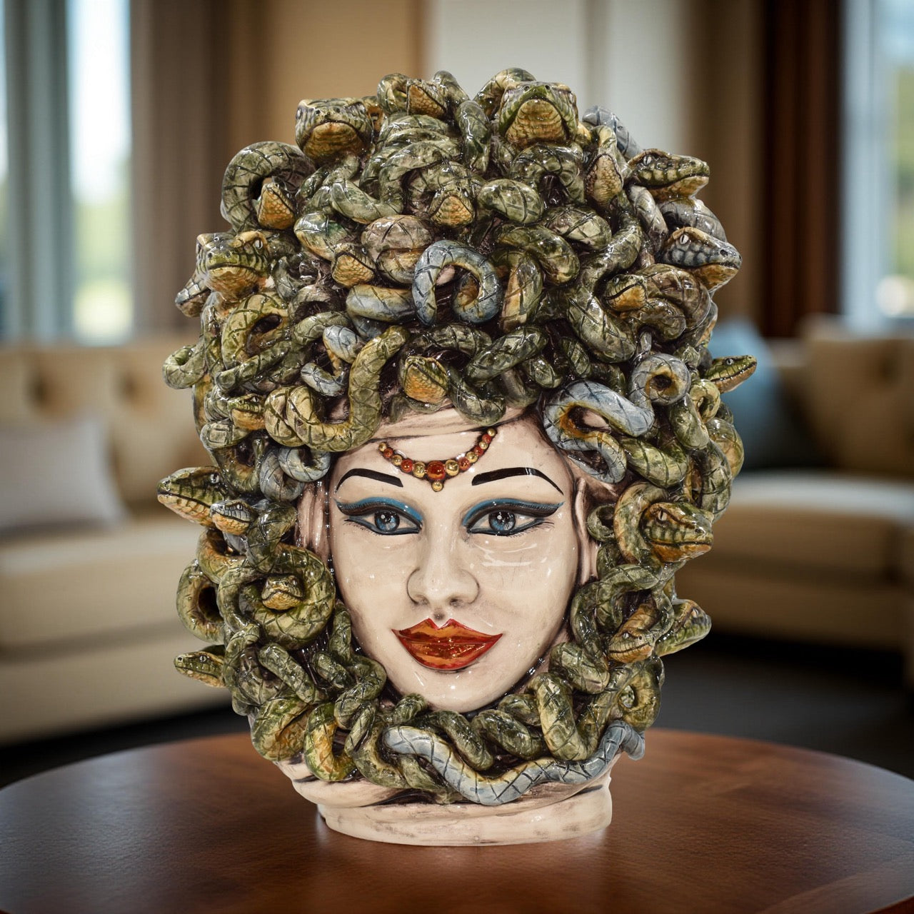 Testa Medusa h 48 madreperla antichizzato oro e lustri - Ceramiche di Caltagirone Sofia