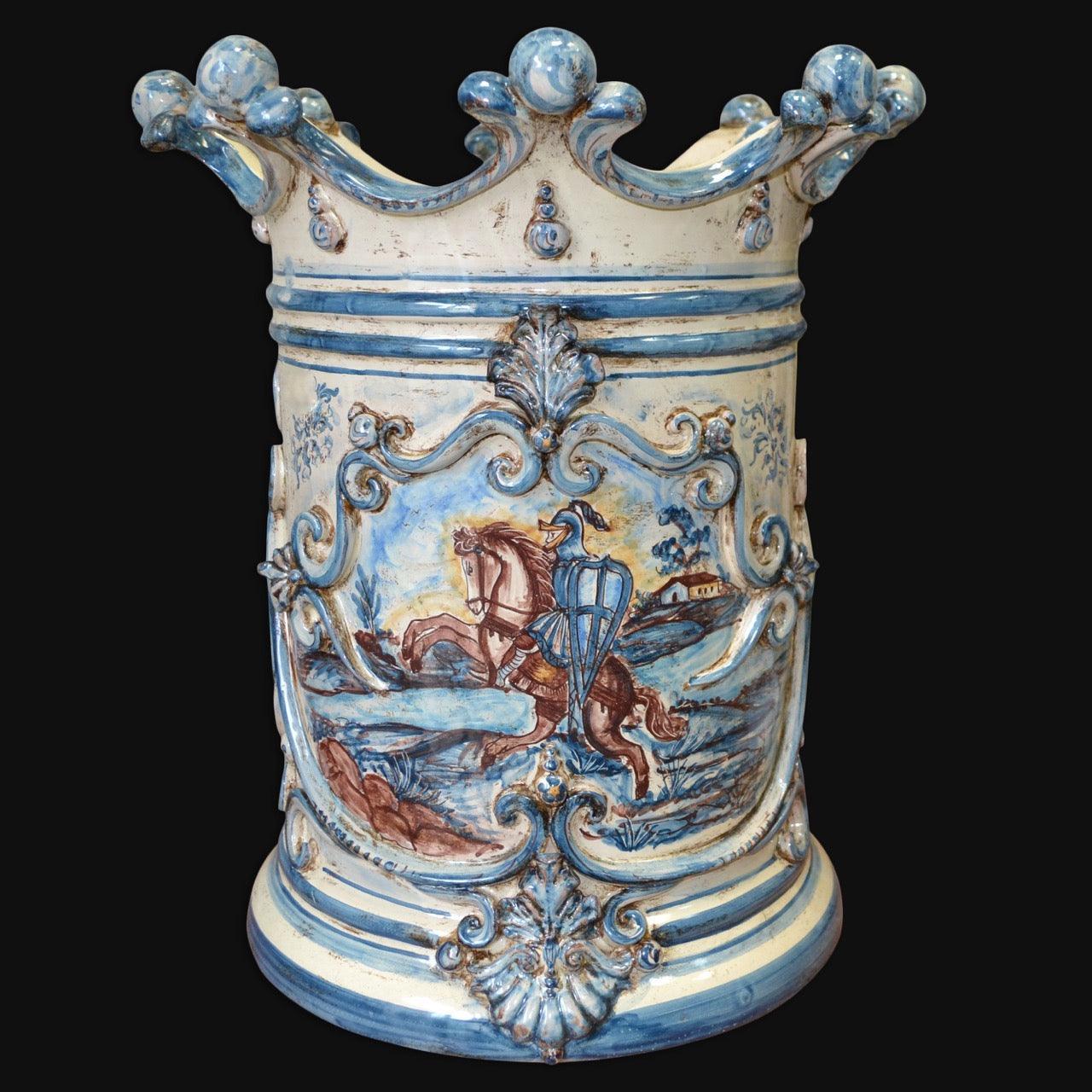 Torre portaombrelli c/greca rilievo cavaliere h 50 mono blu in serie limitata - Ceramiche di Caltagirone Sofia