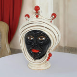 Testa di Moro, Maschio Moro, Madreperla, turbante bianco e dettagli rossi. Ceramica siciliana di Caltagirone, Sofia