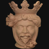Ceramiche di Caltagirone fatti a mano: maschera reale con corona e dettagli floreali
