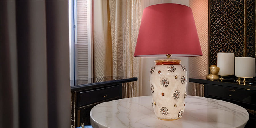 Come abbinare ceramica e altri materiali d’arredo