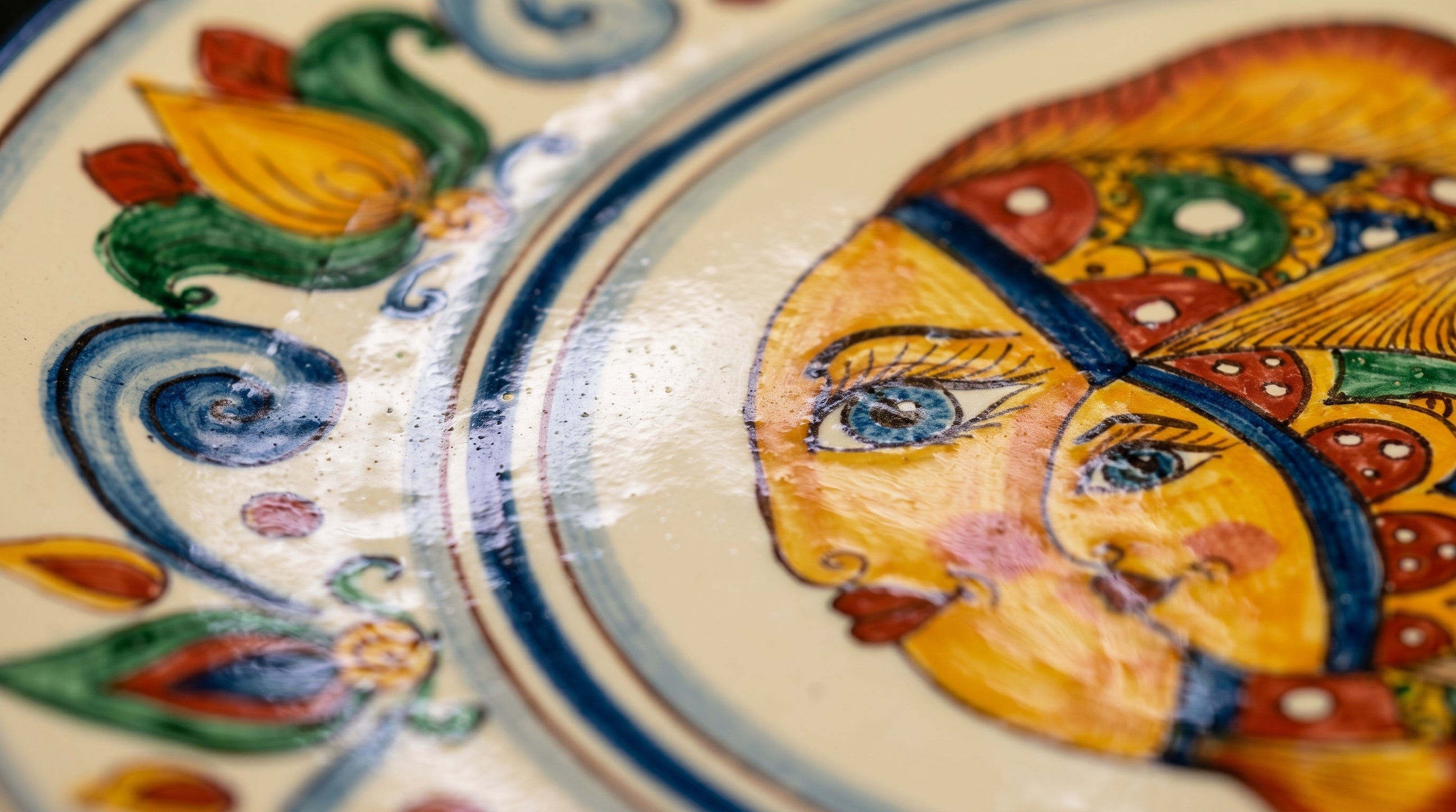 Assiette Decorative en Ceramique Italienne - DecOr Pesci | Ceramique italienne de Caltagirone, Sicile