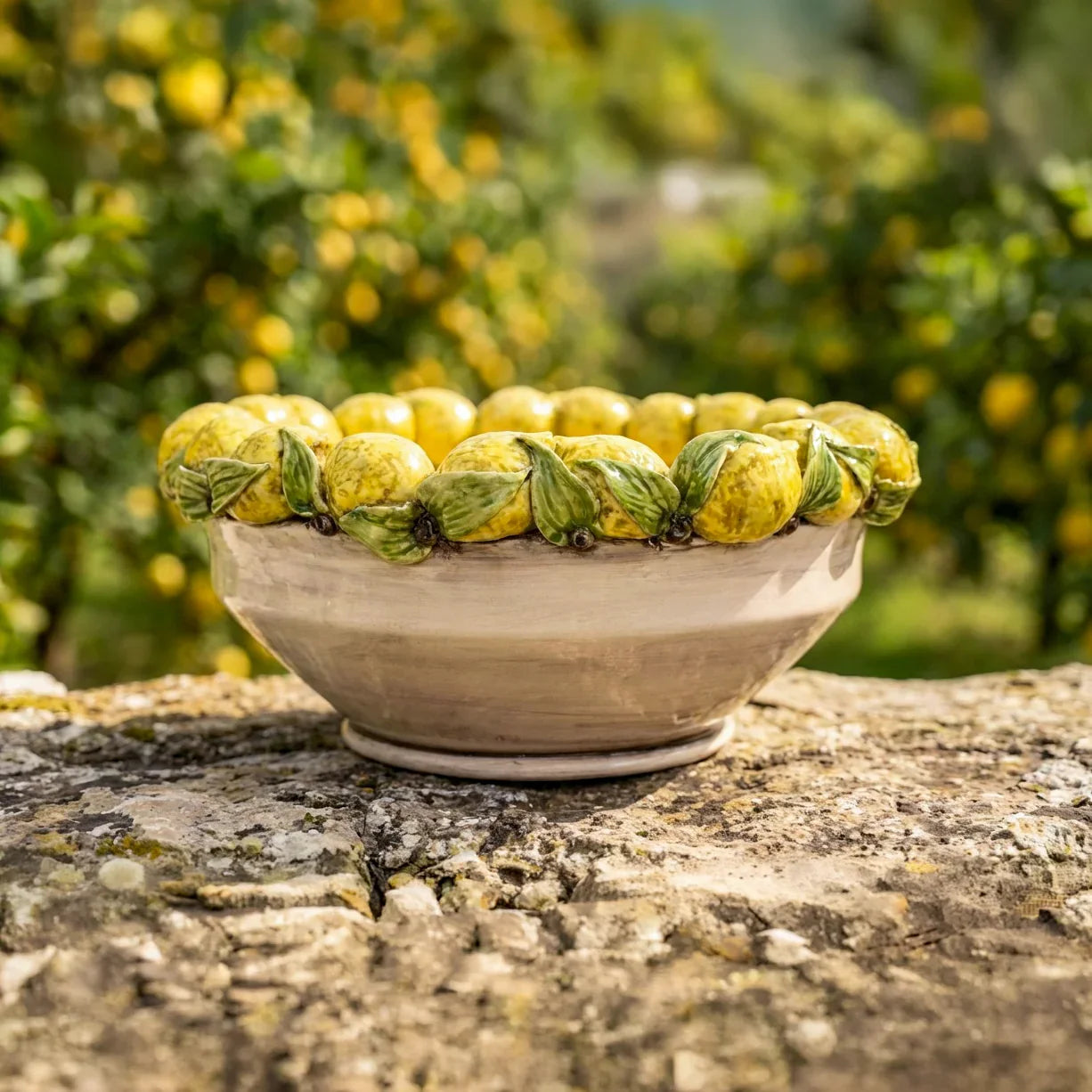 Centerpiece with Sicilian Lemons Ø 38 colored mother of pearl