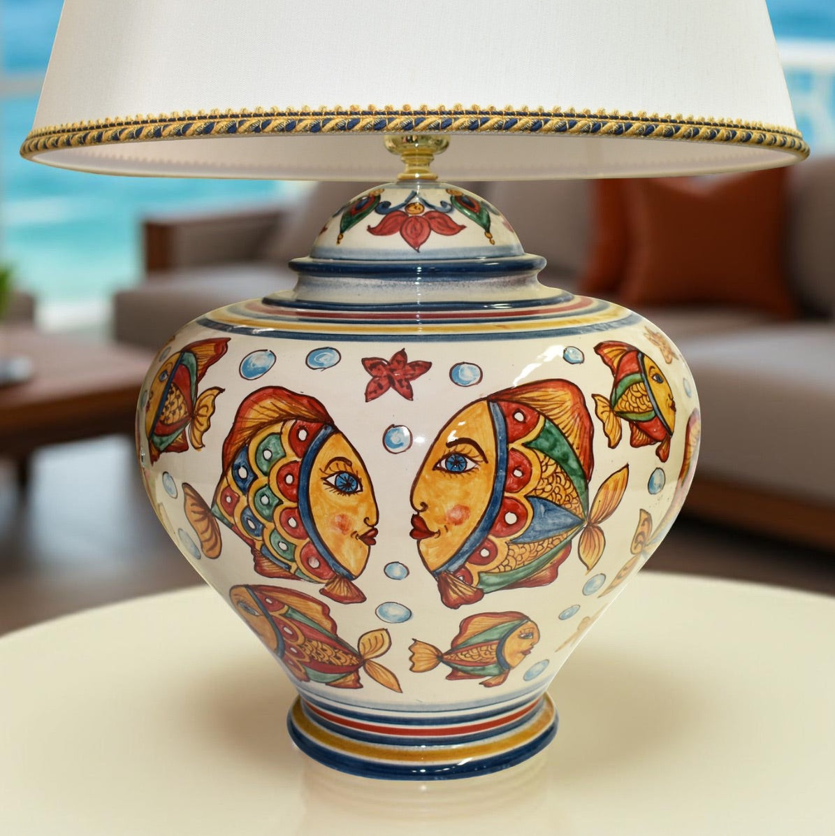 Lume Palla Decoro Pesci in ceramica siciliana di Caltagirone