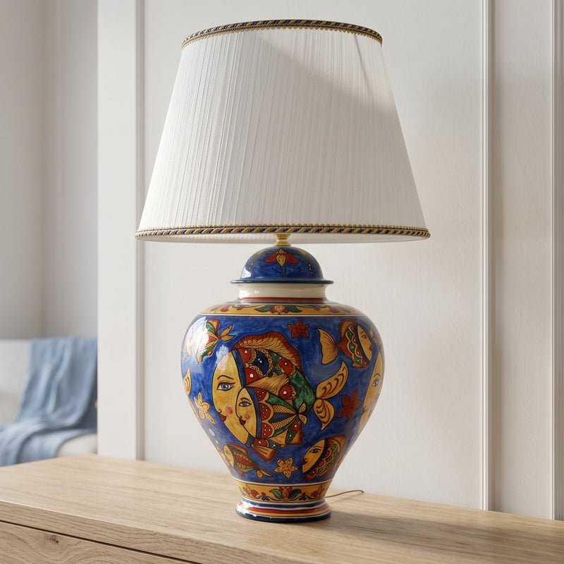 Potiche de Caltagirone – Décor Poissons, Fond Bleu | Majolique sicilienne de Caltagirone