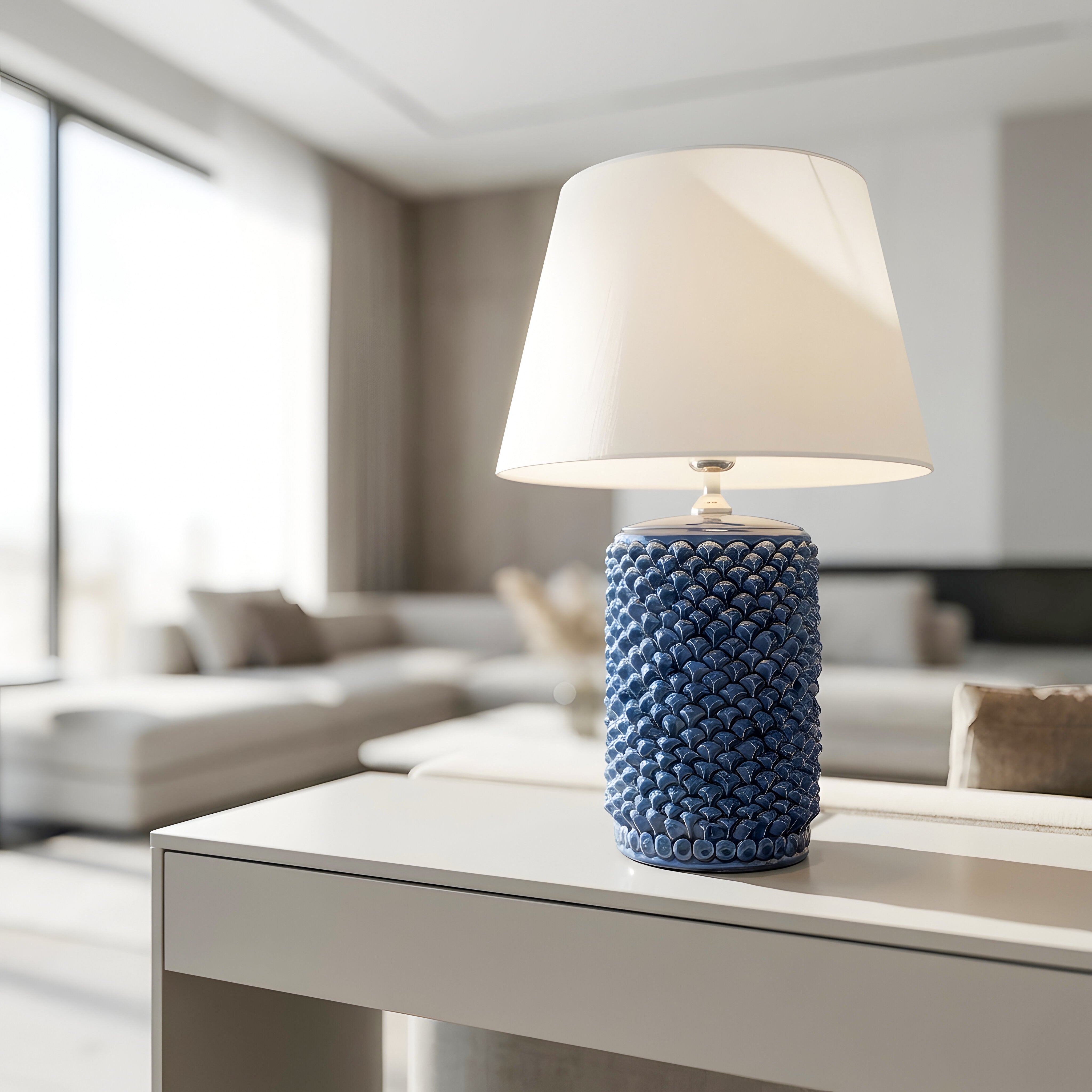 Lume pigna cilindro h 60 Blu Intenso in ceramica di Caltagirone