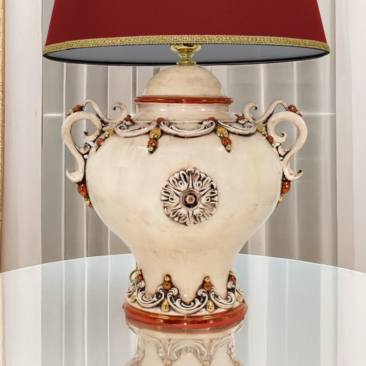 Ball lamp with handles h 35 plastic Sofia mother of pearl antique gold and lustres (h65 with lampshade Ø45)