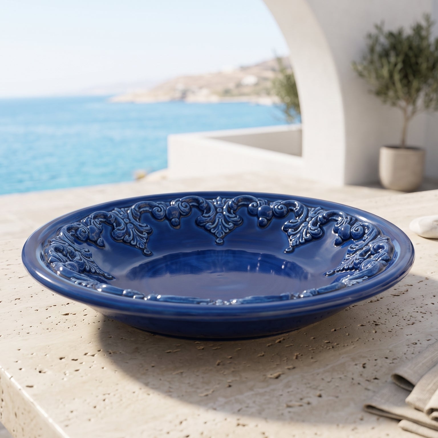 Sicilian Catch-All Dish Ø 30 cm / Ø 11.8", Plastico Sofia, Deep Blue – Sicilian majolica handcrafted in Caltagirone