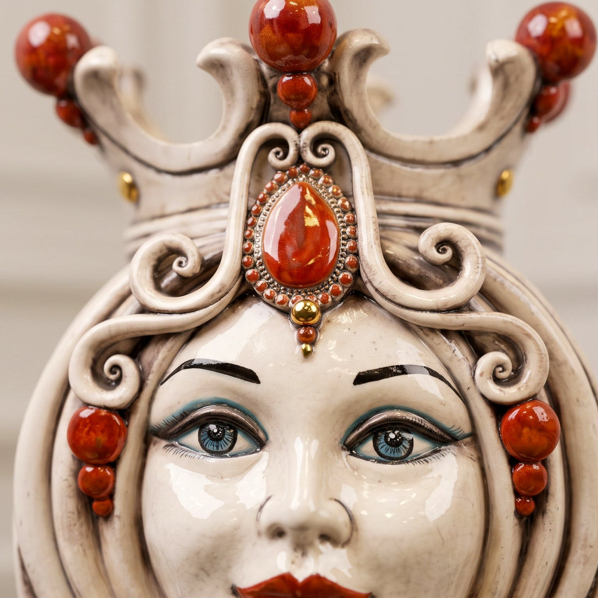 Sicilian Moor's Head H 38 cm / 15", Woman, Antique Mother of Pearl, Gold and Lustres – Testa di Moro from Caltagirone, Sicily