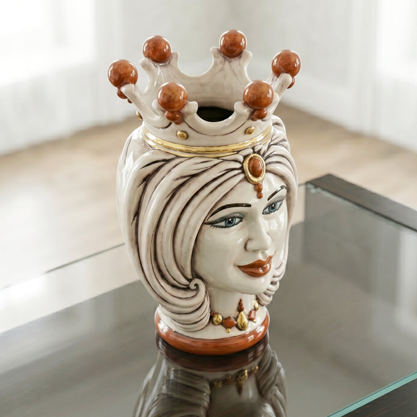 Testa di Moro H 25 cm avec Turban – Femme, Madreperla – Tête de Maure de Caltagirone, Sicile
