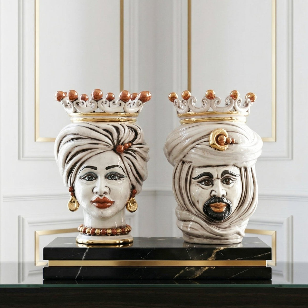 Tête Touareg à Couronne H 20 cm – Visage Brillant, Nacre Antique Or et Lustres – Testa di Moro de Caltagirone, Sicile
