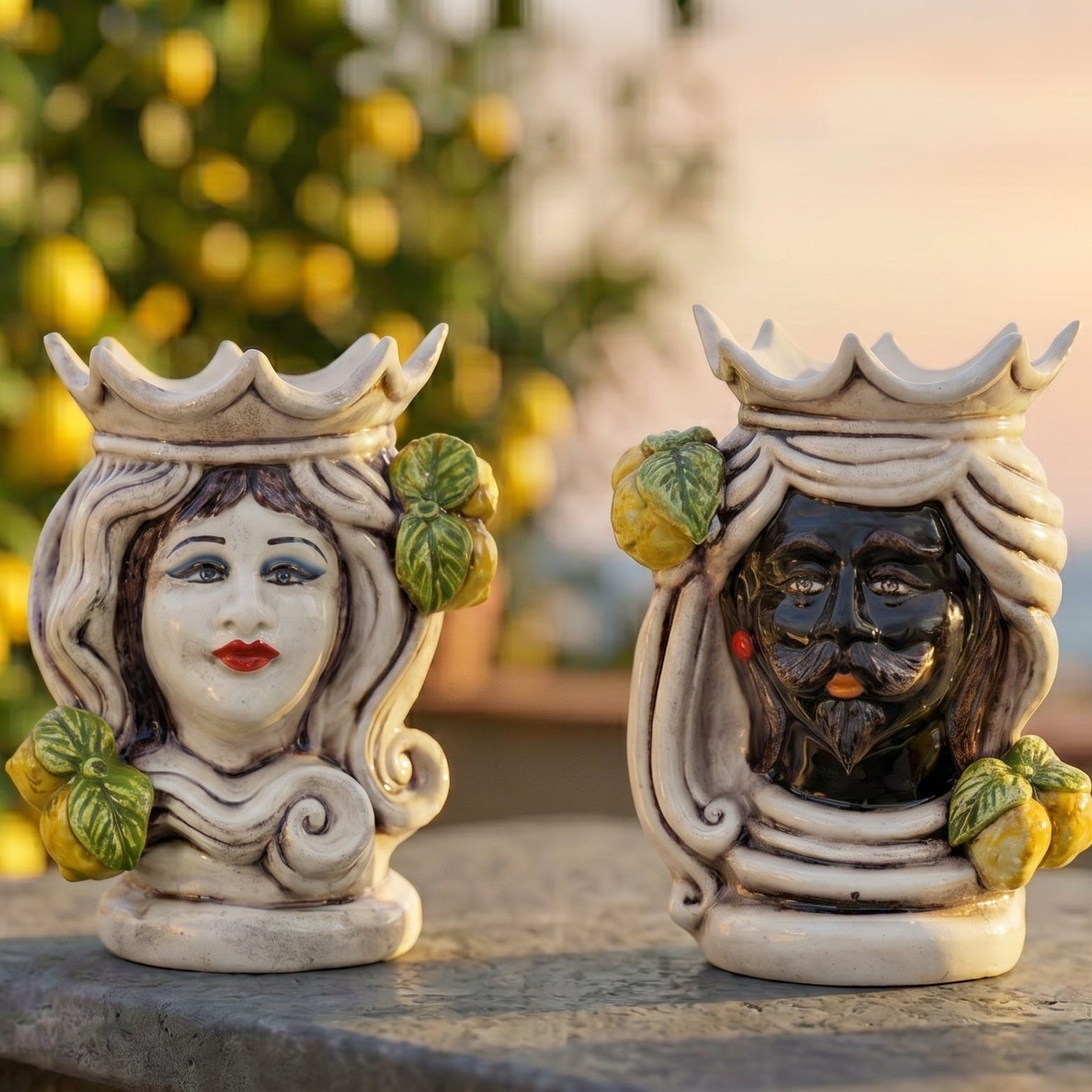 Testa di Moro Frau H 15 cm / 5¾" aus Caltagirone-Keramik — Zitronen Siziliens, Farbiges Perlmutt