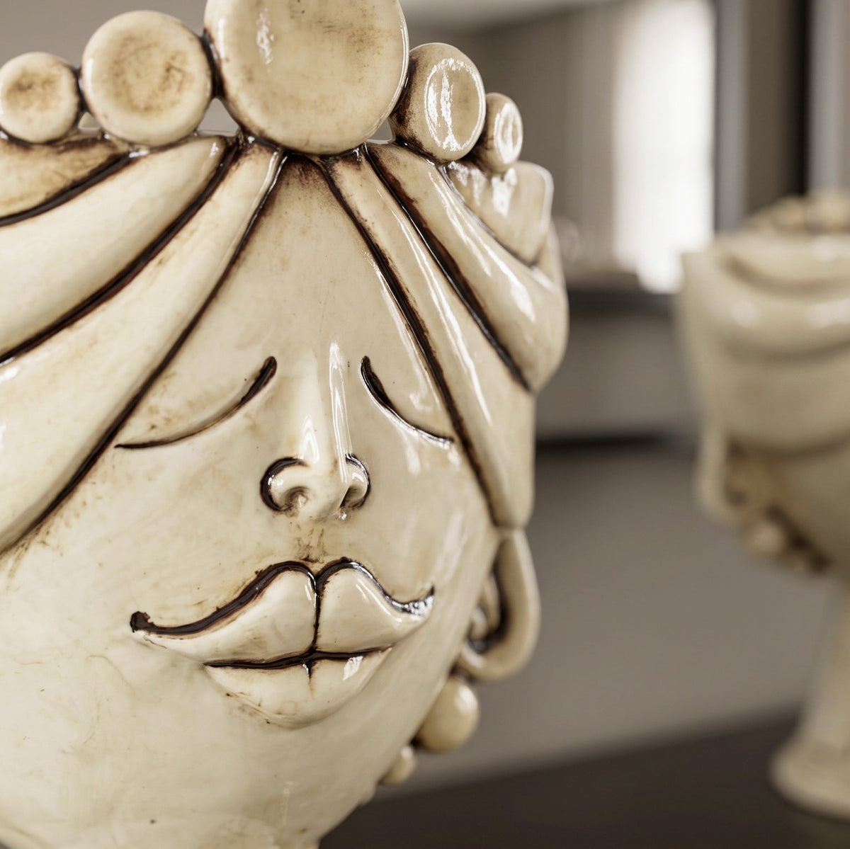 Zahira Testa di Moro Vase H 30 cm / 11.8", Woman, Antique Mother of Pearl – Testa di Moro from Caltagirone, Sicily