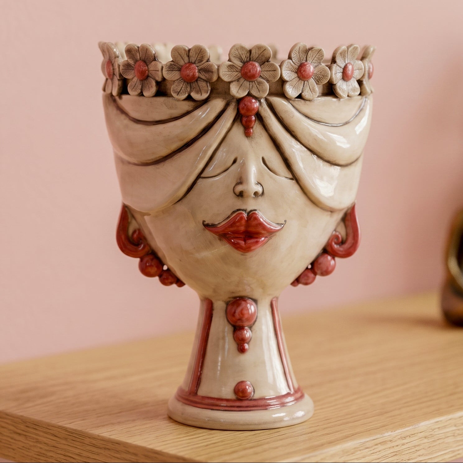 Ceramique Artisanale de Caltagirone H 30 cm - Donna, Madreperla Antichizzato | Ceramica Caltagirone | Majolique sicilienne de Caltagirone