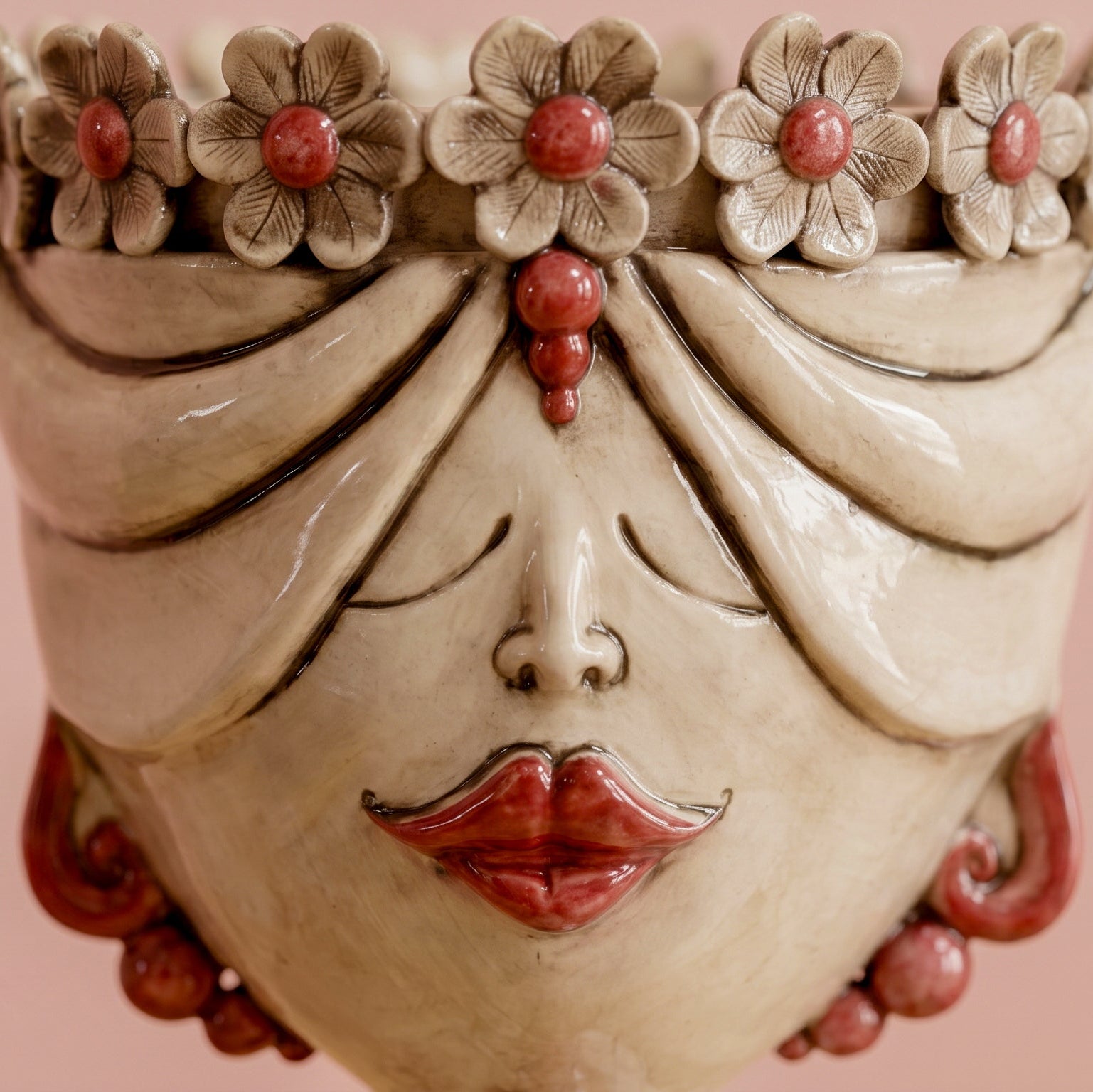 Ceramique Artisanale de Caltagirone H 30 cm - Donna, Madreperla Antichizzato | Ceramica Caltagirone | Majolique sicilienne de Caltagirone