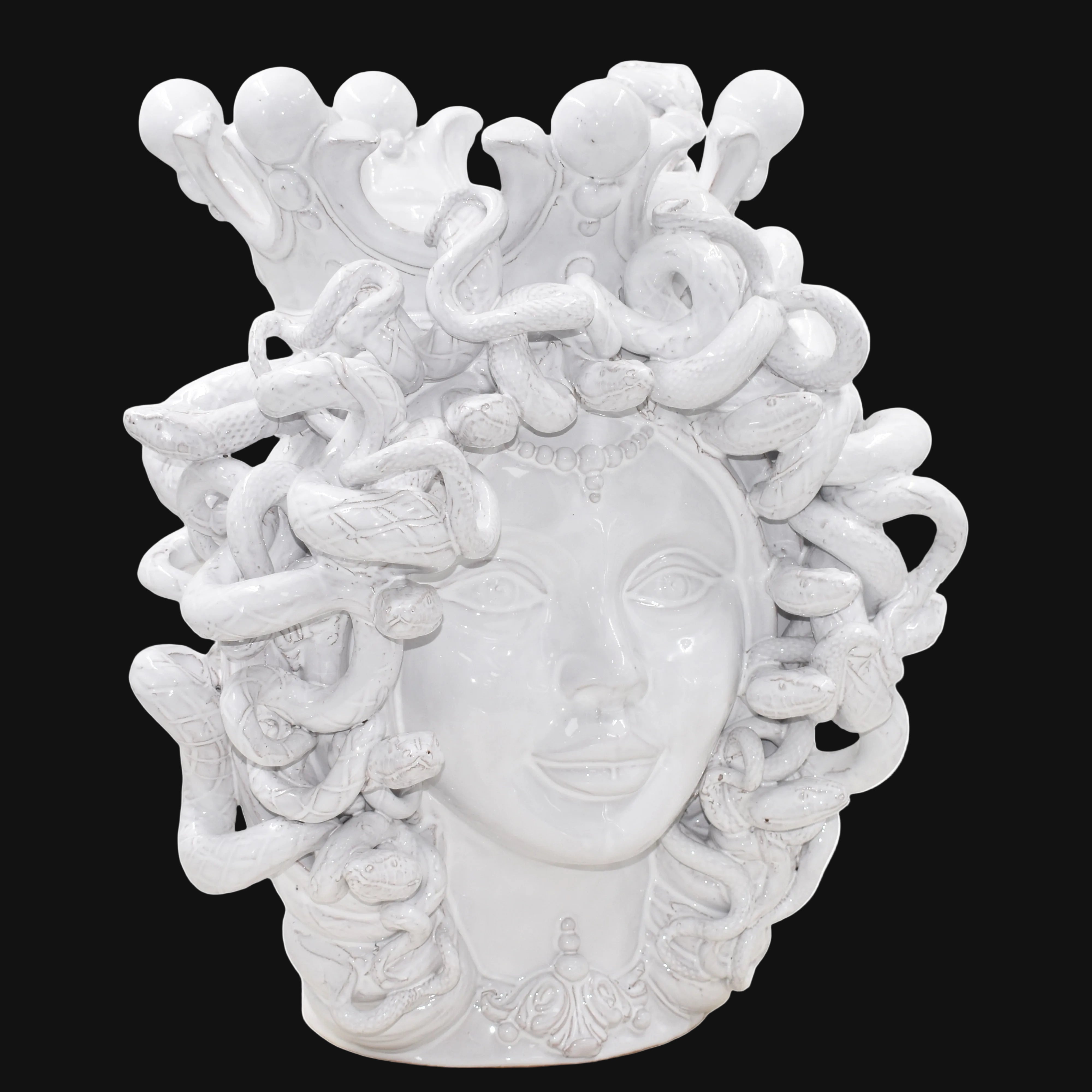 Cerámica Medusa h 38 cm — White Line | Testa di Moro de Caltagirone, Sicilia