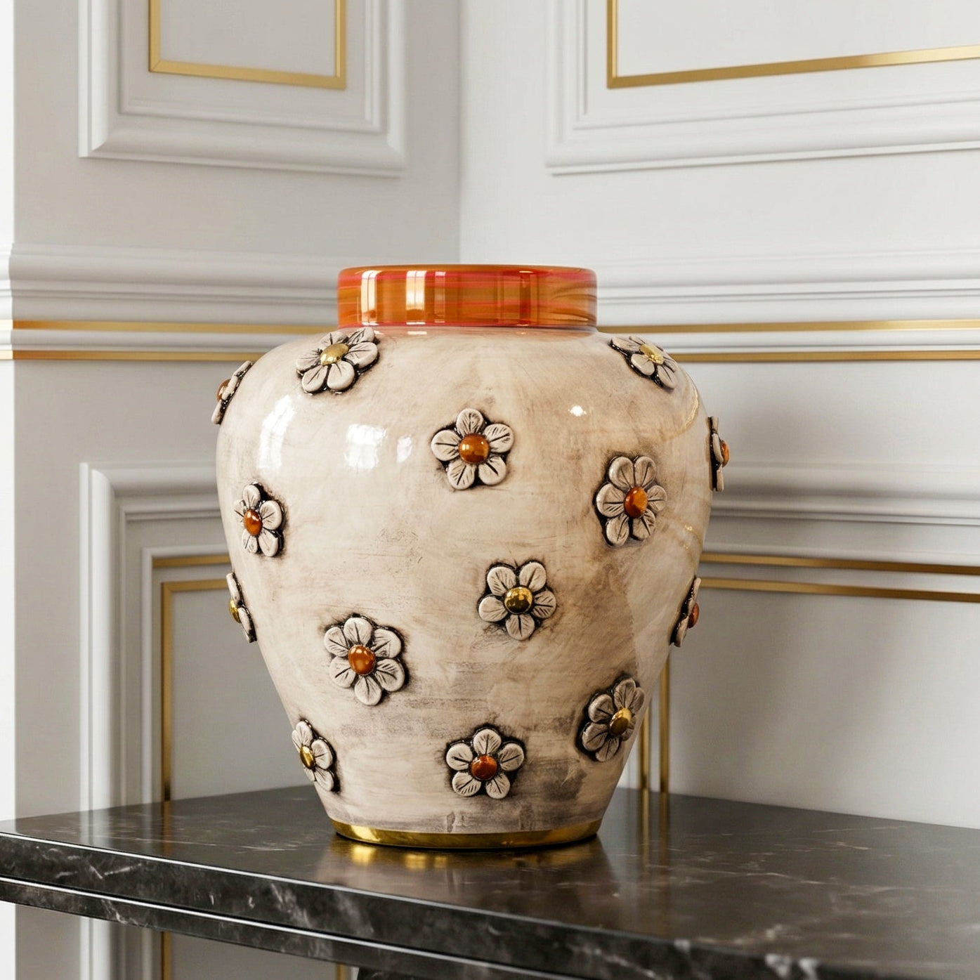 Sicilian Round Ball Vase, Antique Mother of Pearl Gold – Sicilian majolica handcrafted in Caltagirone