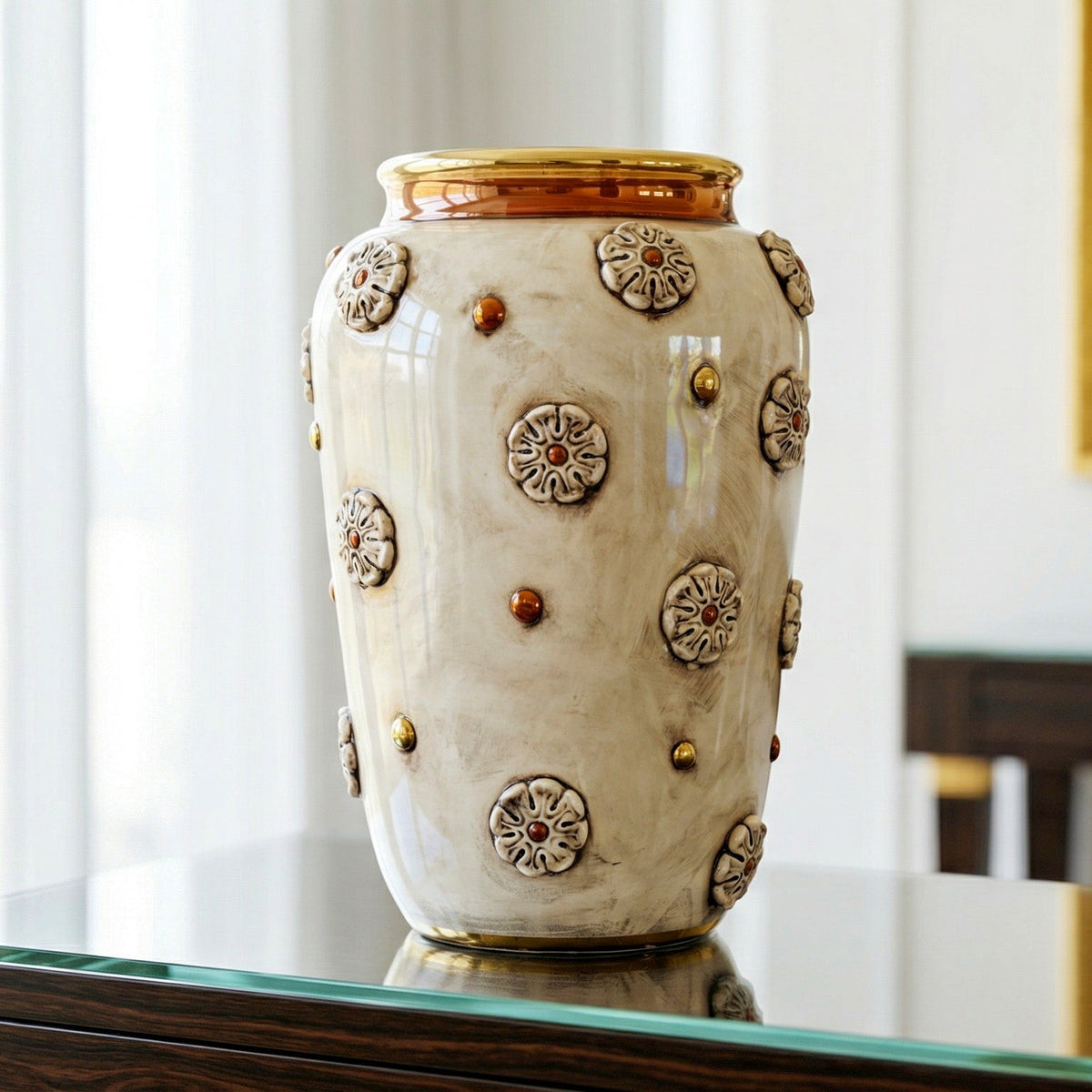 Vase avec Rosace H 37 cm, Nacre Antiquée, Or et Lustres – Céramique italienne de Caltagirone, Sicile