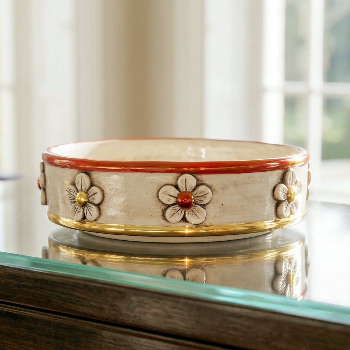 Centre de Table aux Fleurs Ø 20 cm, Nacre Antiquée, Or et Lustres – Céramique Caltagirone – artisanat sicilien