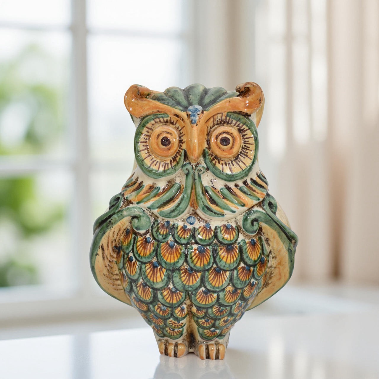 Owl in ceramics of Caltagirone - Artistic ceramics Sofia