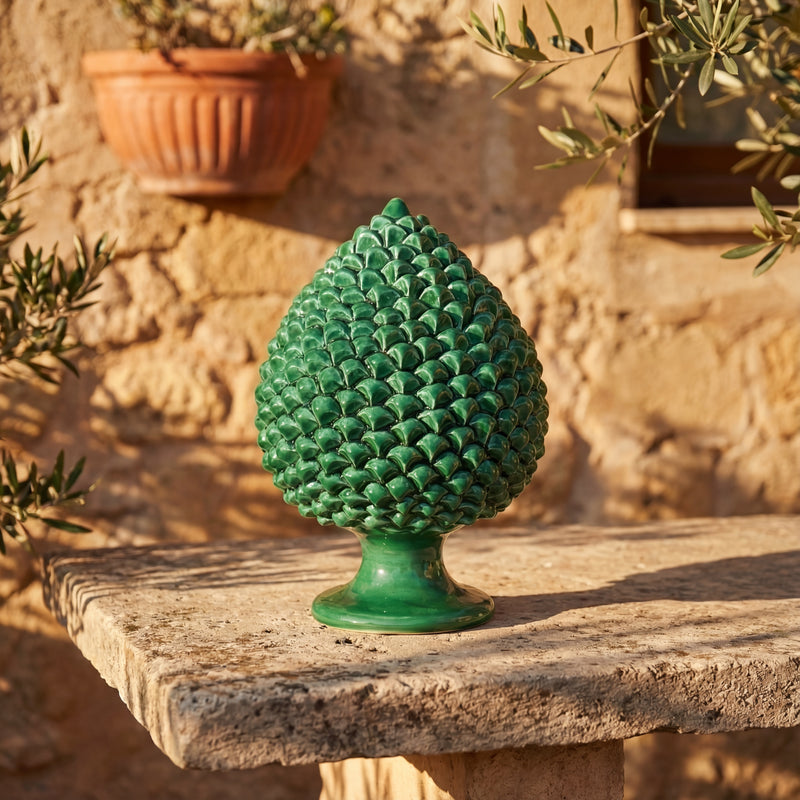 Caltagirone handmade pinecone modeled by hand height 25/40 in integral green