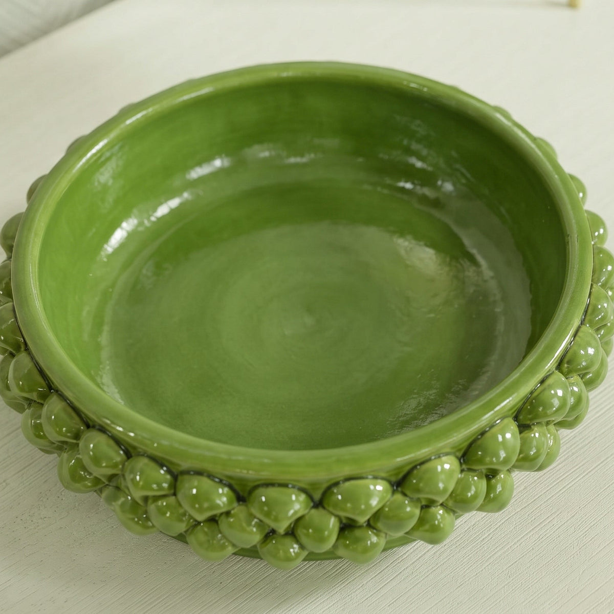 Vide-poche Pomme de Pin Ø 22 cm, Vert Feuille – Tradition sicilienne de Caltagirone