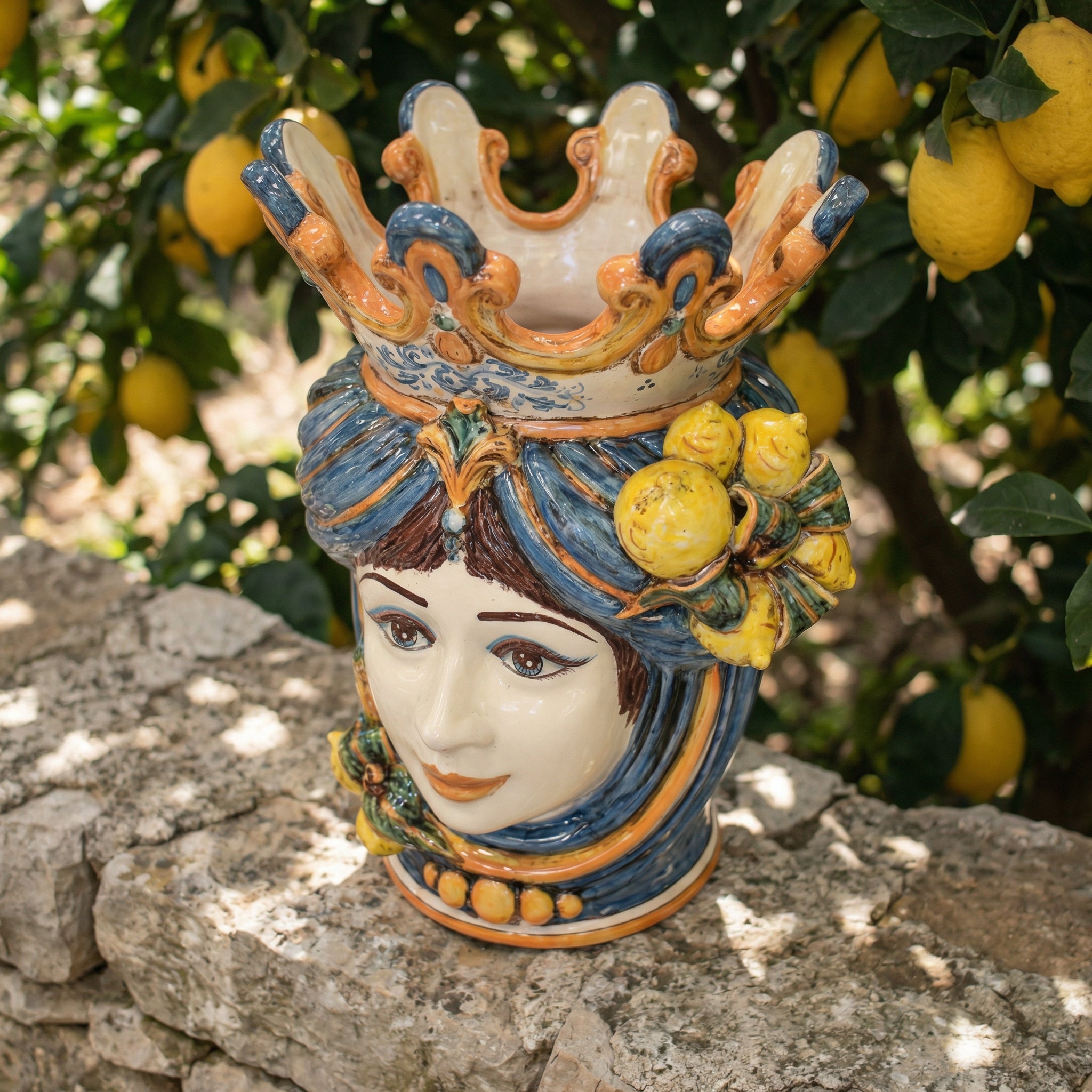 Ceramic Head with lemons h 40 blu/orange male