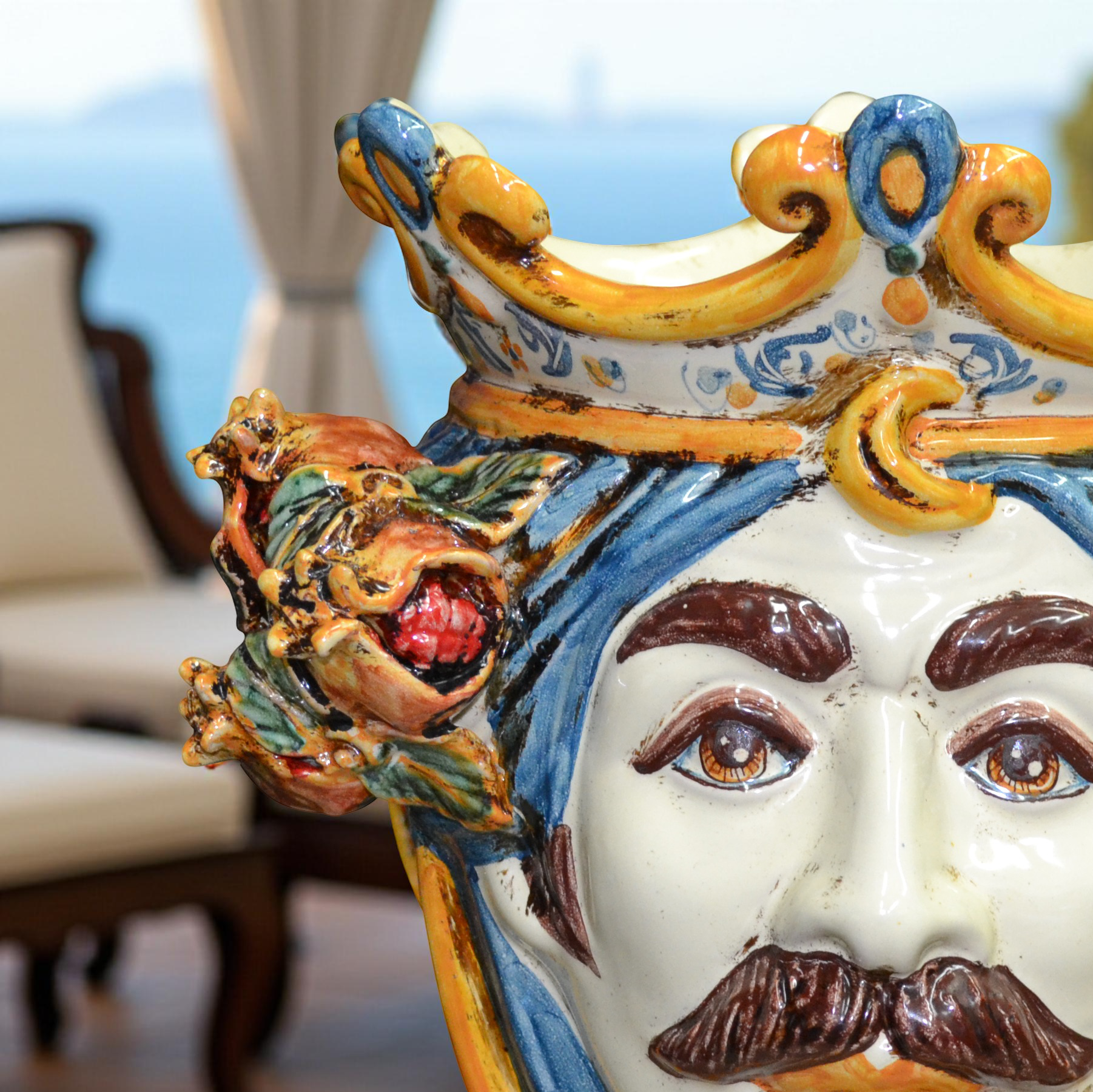 Ceramic Head with pomegranate h 25 blu/orange male