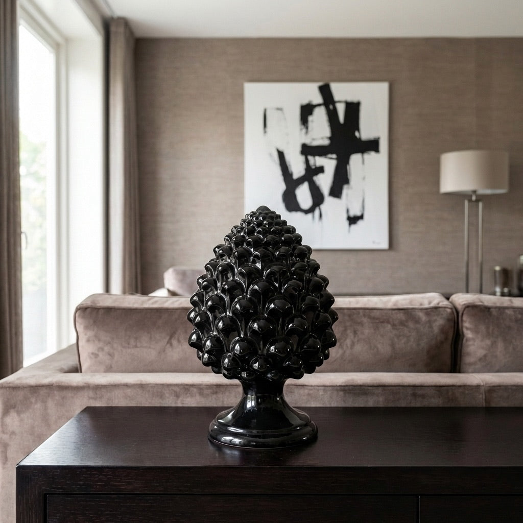 Caltagirone handmade pinecone modeled by hand height 15/35 in Black